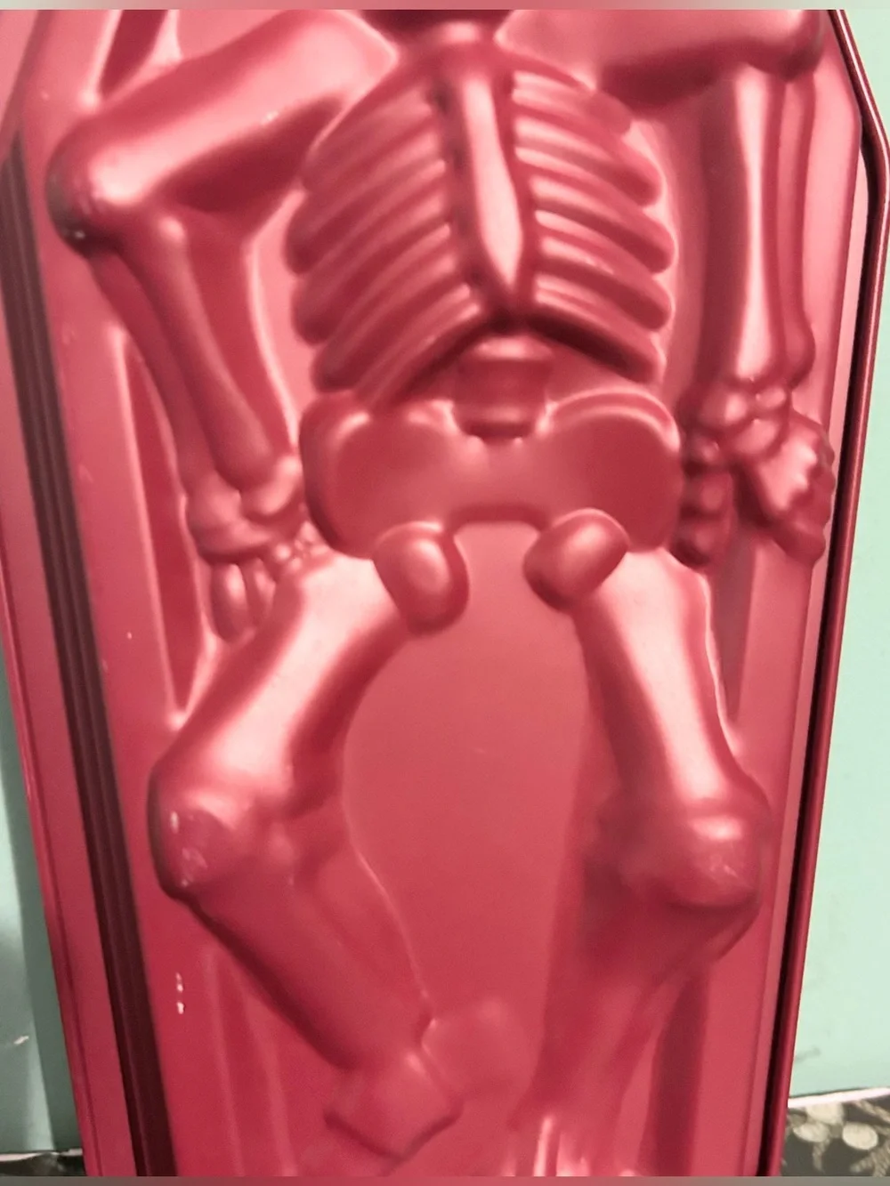 Cook w Color Coffin Skeleton Halloween Cake Pan